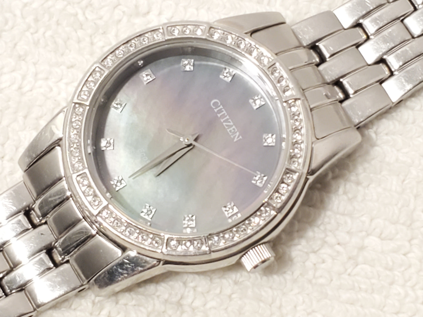 Vintage Citizen Eco Drive Diamonds Bezel Dial Mother Pearl Women's Watch S Steel