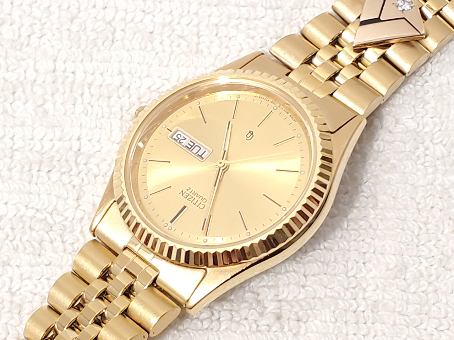 Vintage Citizen CQ Men's Presidential Day Date Gold Plated Watch Diamond Symbol
