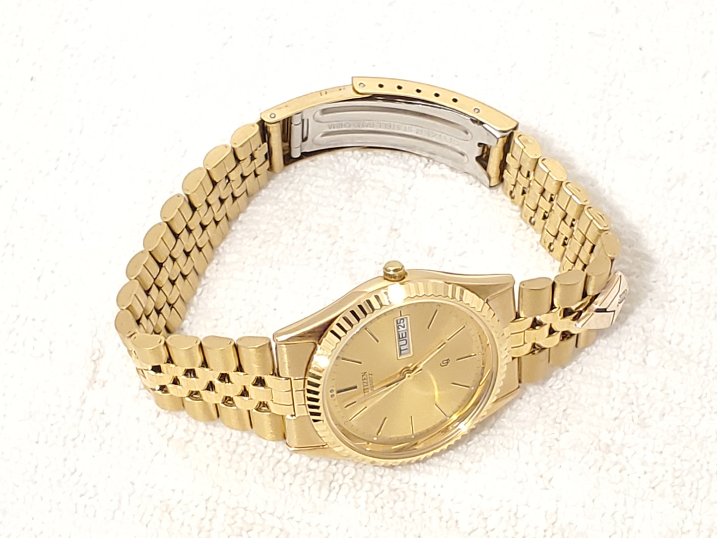 Vintage Citizen CQ Men's Presidential Day Date Gold Plated Watch Diamond Symbol