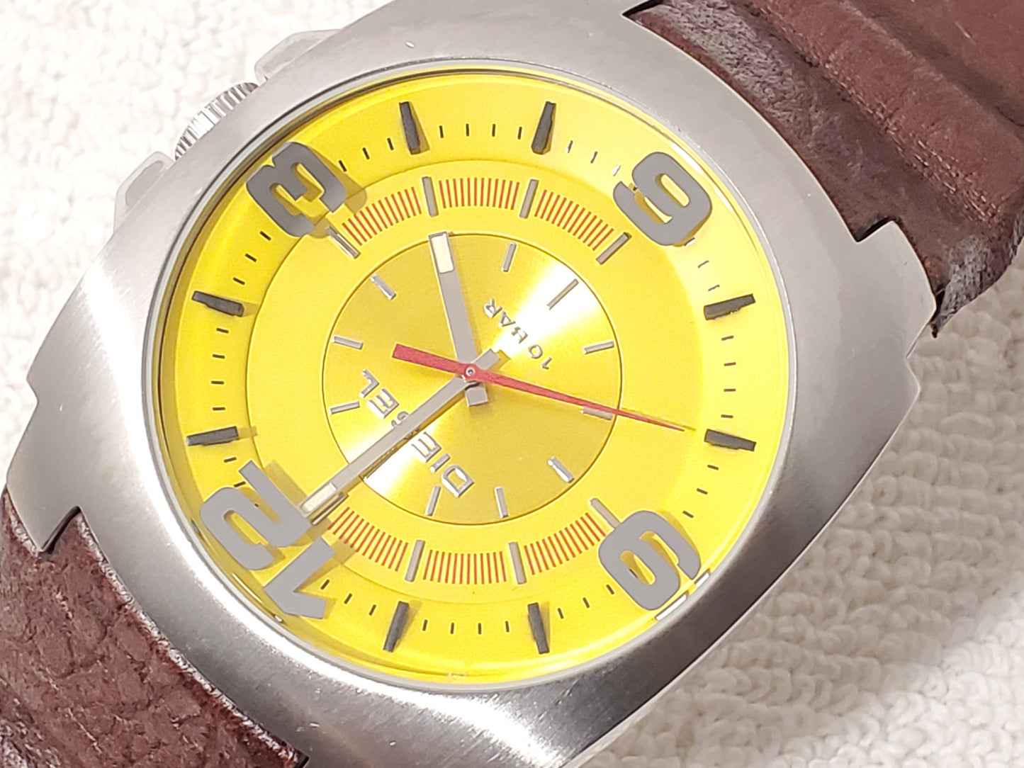 Vintage Diesel Men’s Watch Brown Leather Strap Yellow Dial One Jewel S Steel
