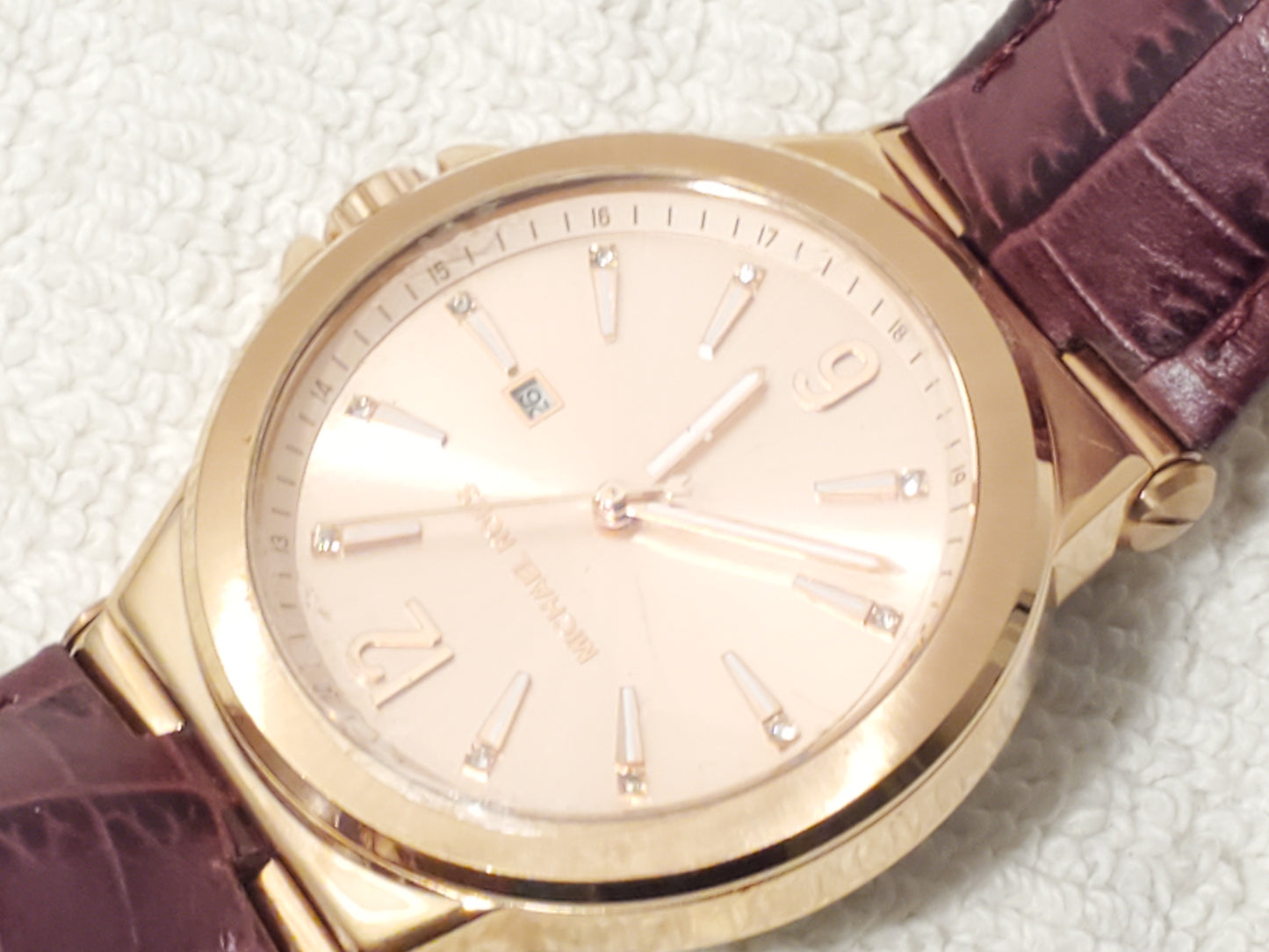 Michael Kors Rose Gold Tone Women's Date Watch Leather Strap Crystals S Steel