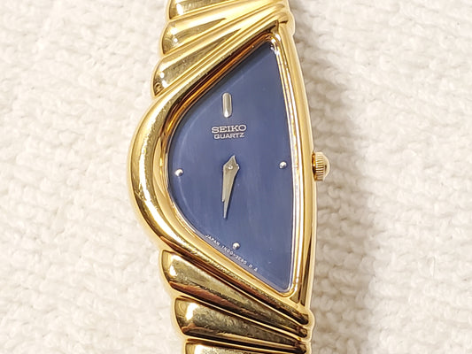 Vintage Seiko Half Moon Women's Gold Tone Watch Black Mother Pearl Dial S Steel