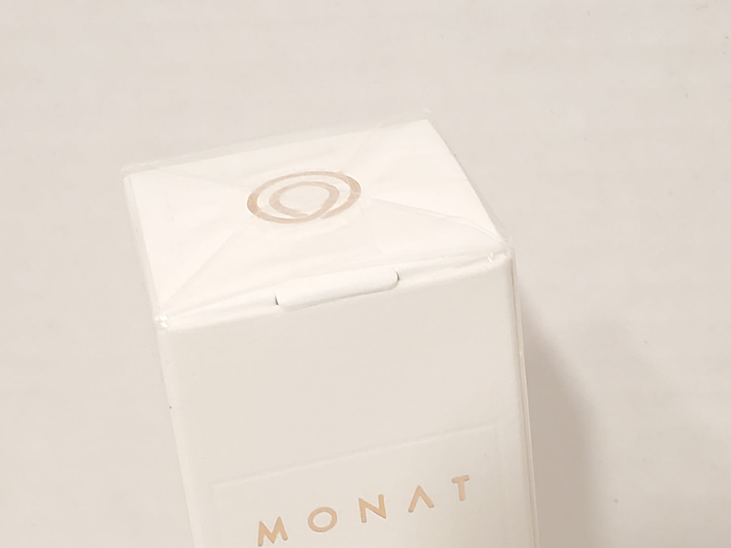 Monat C Radiance Iluminating Serum Glow Intensifying 1 fl oz New Sealed Box
