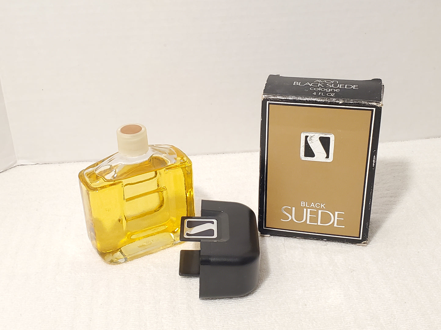 Vintage Black Suede by Avon Men's Cologne Eau de Toilette Splash 4 oz Bottle