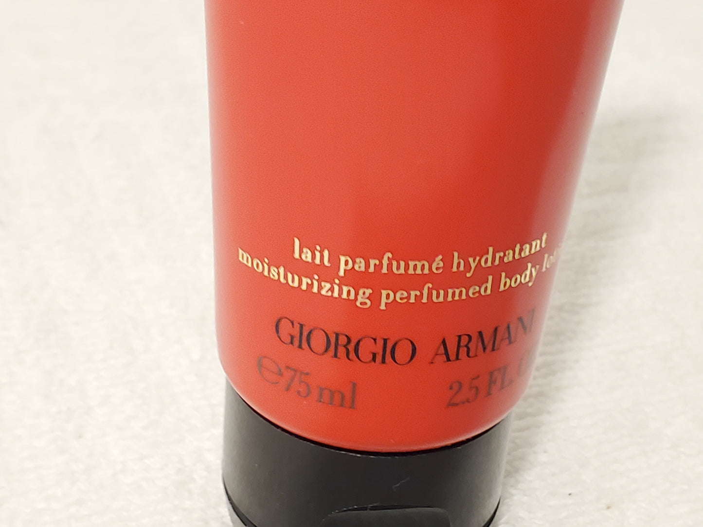 Si Passione by Giorgio Armani Moisturizing Perfumed Body Lotion 2.5 oz Tube