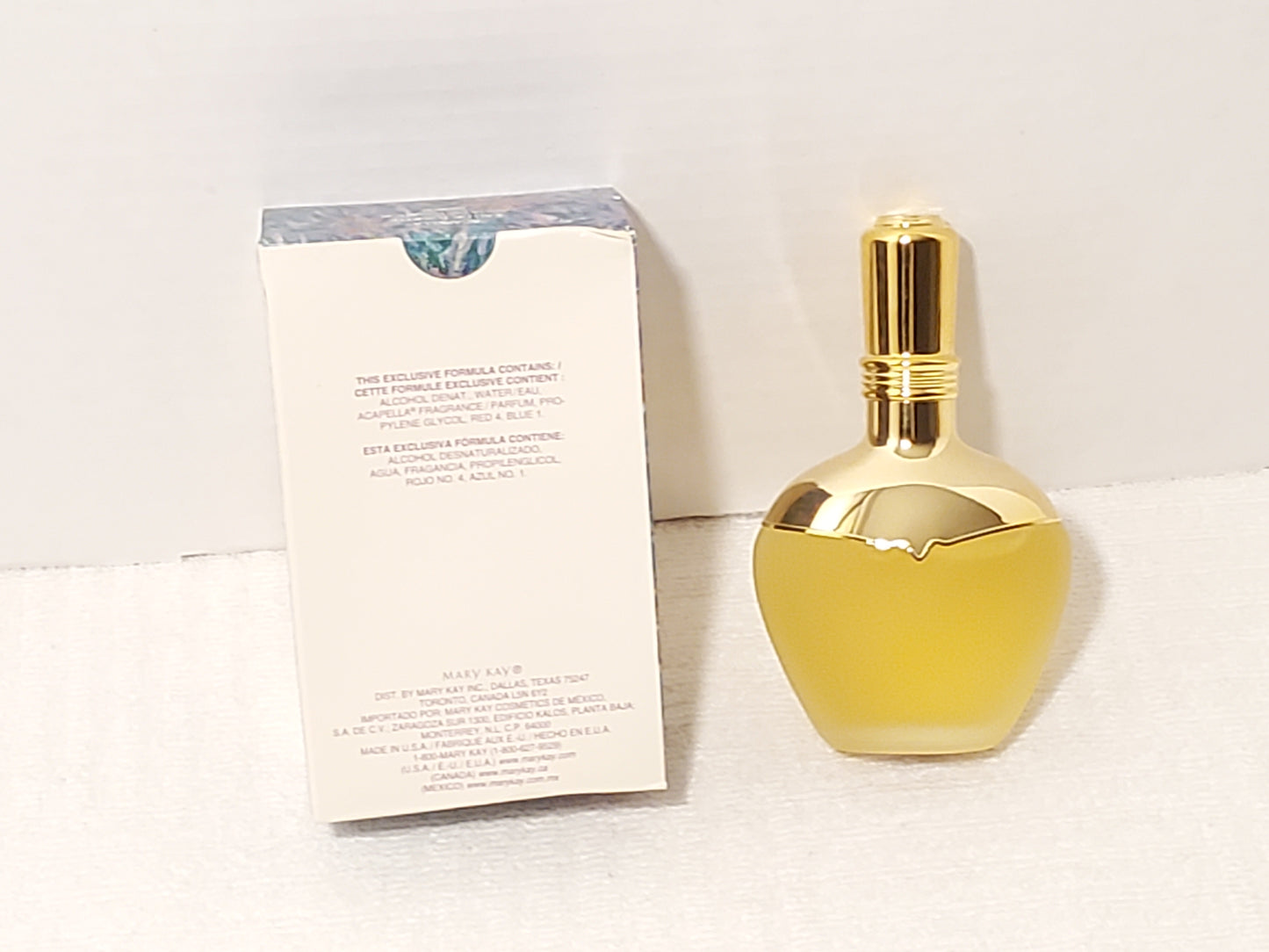 Vintage Acapella by Mary Kay Women's Perfume Spray 1.9 oz Bottle Fragrance NIB