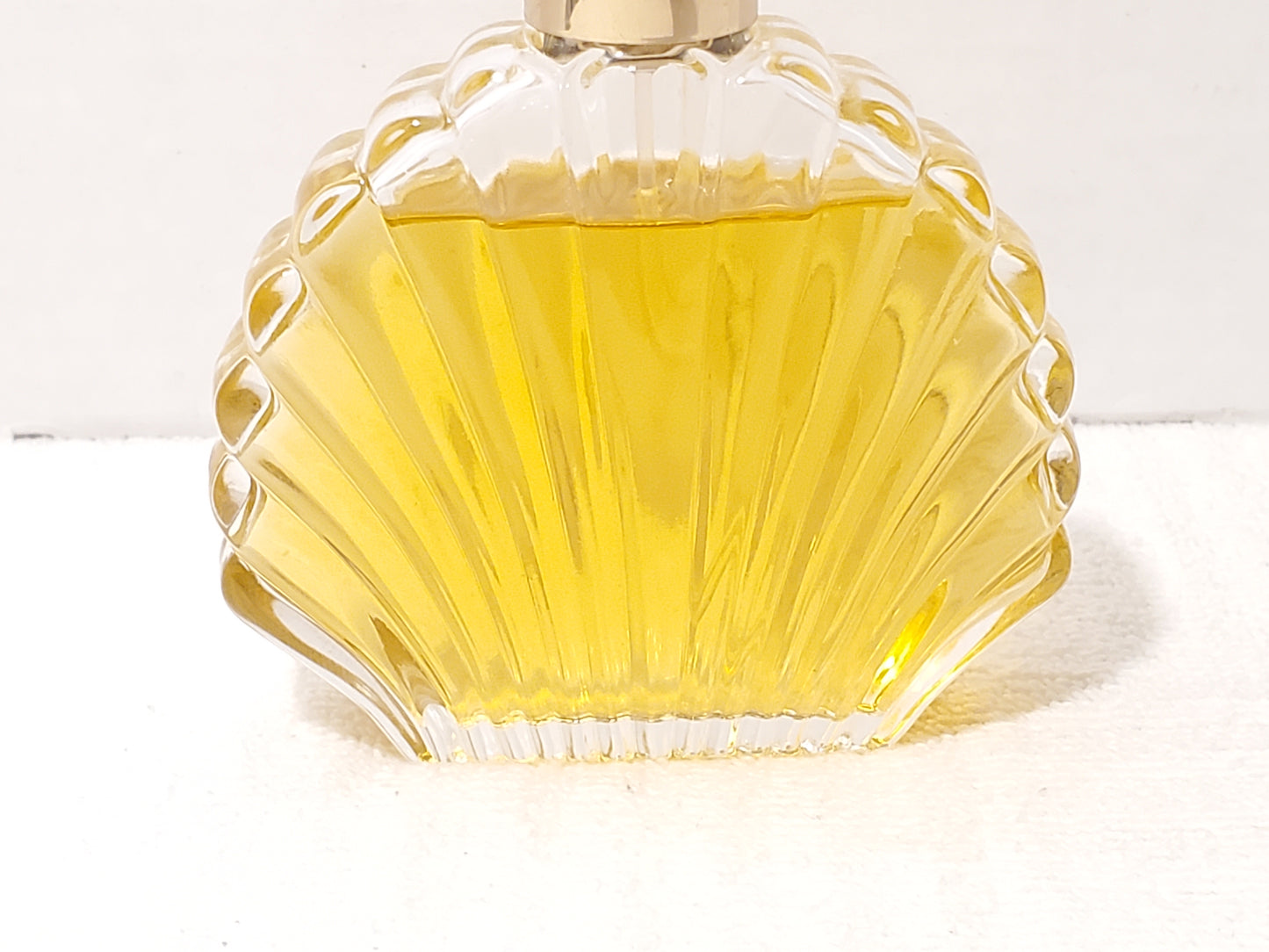Vintage Elizabeth Taylor Black Pearls Women's 3.3 oz Bottle Spray Perfume