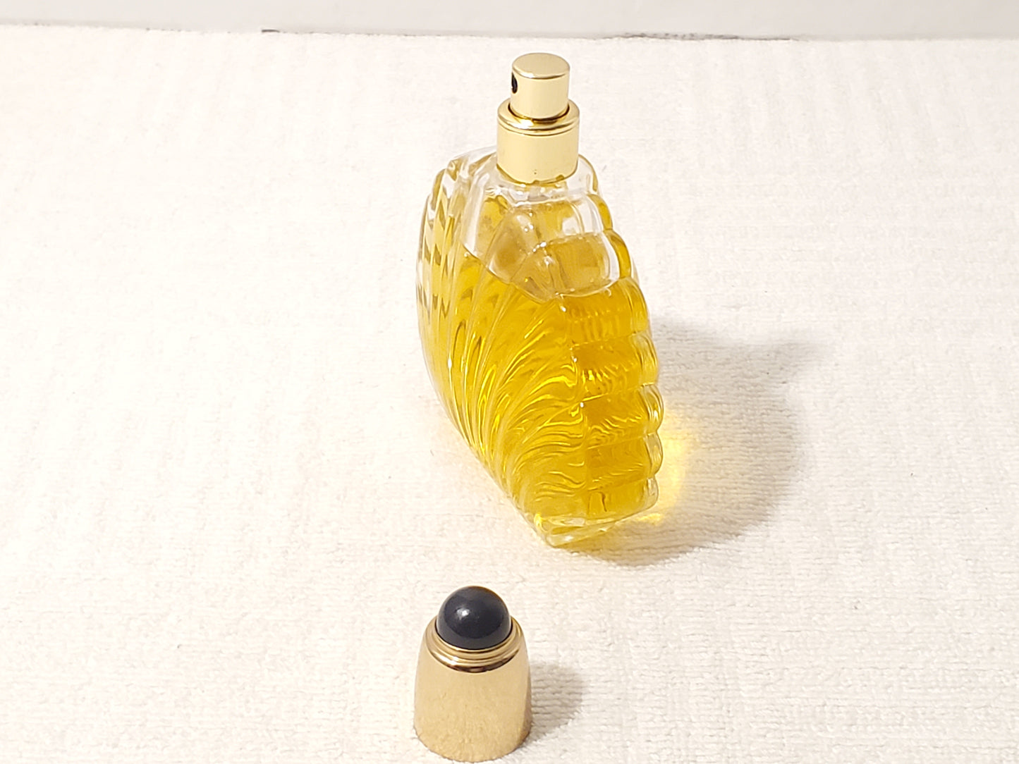Vintage Elizabeth Taylor Black Pearls Women's 3.3 oz Bottle Spray Perfume