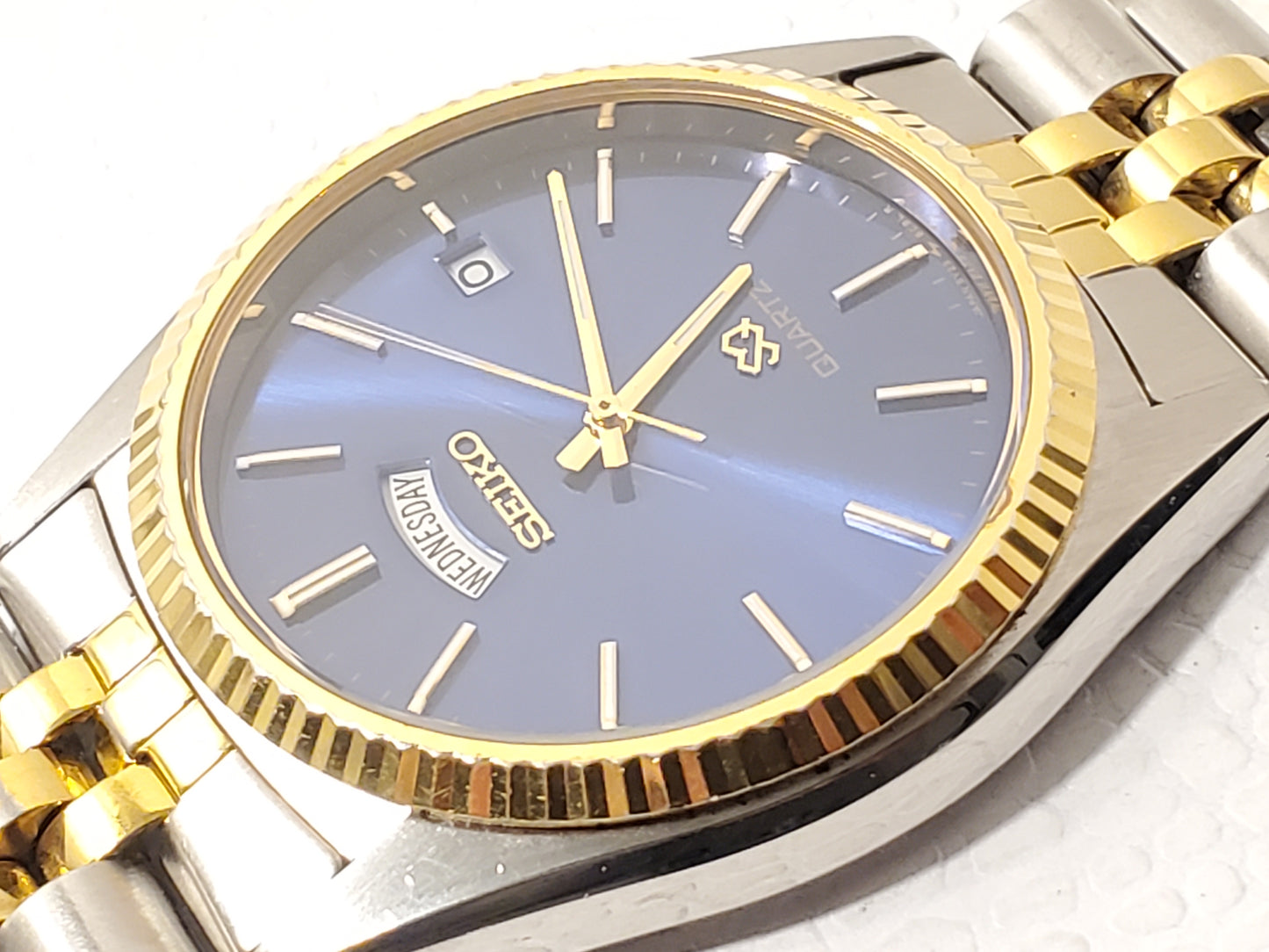 Vintage Seiko SQ Men's Blue Dial Presidential Day Date Quartz Watch One Jewel SS
