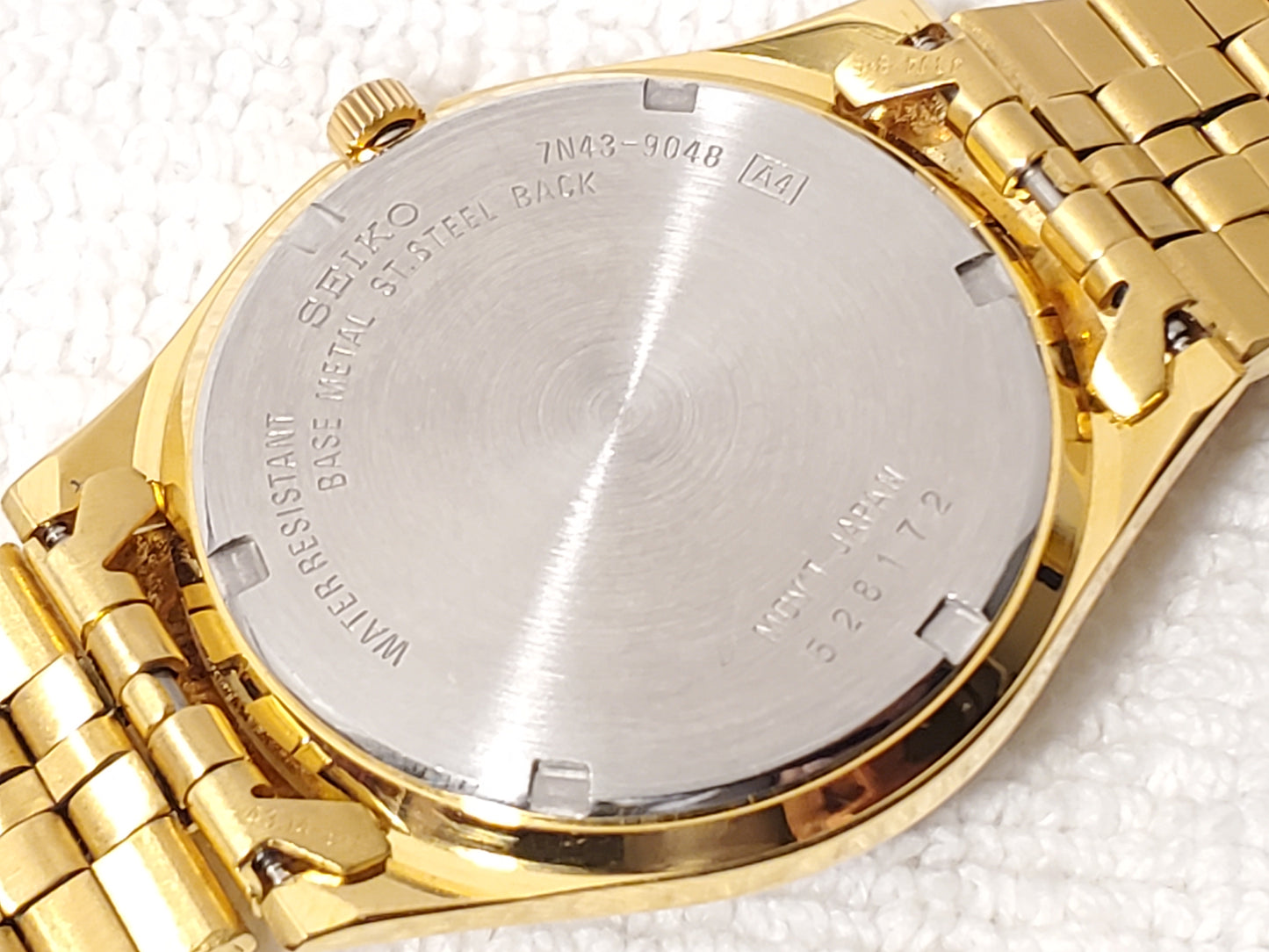 Vintage Seiko Men's Gold Tone Day Date Quartz Watch One Jewel Stainless Steel