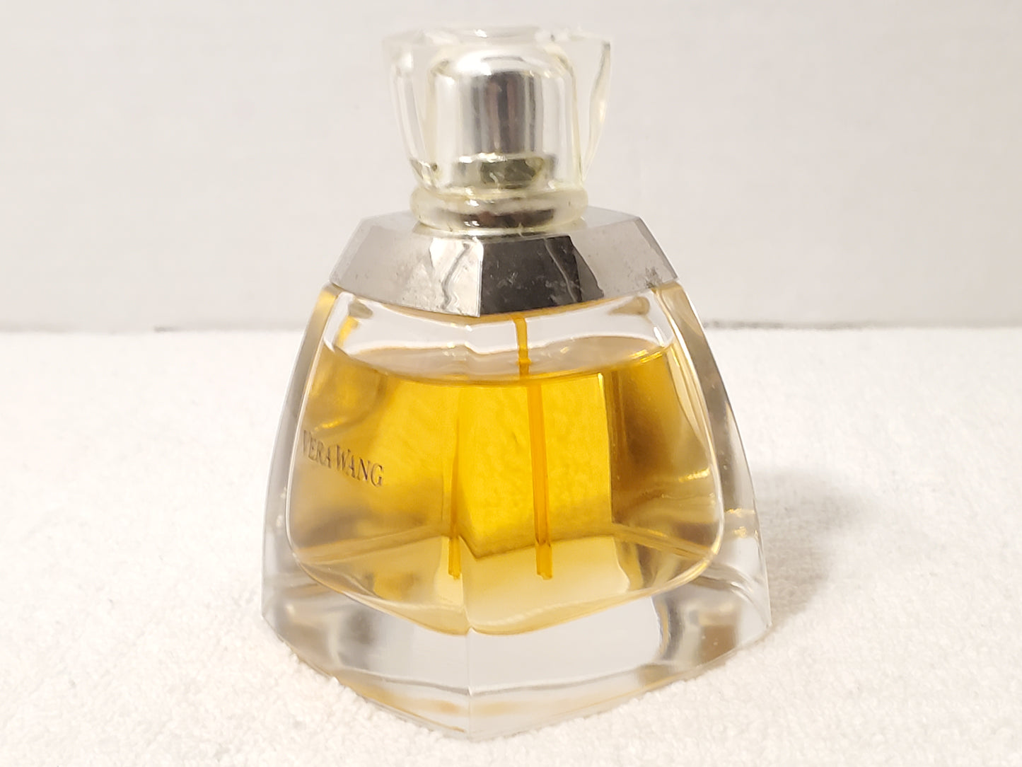 Vera Wang Women's Perfume 1.7 oz Bottle Spray Fragrance Eau de Parfum USA