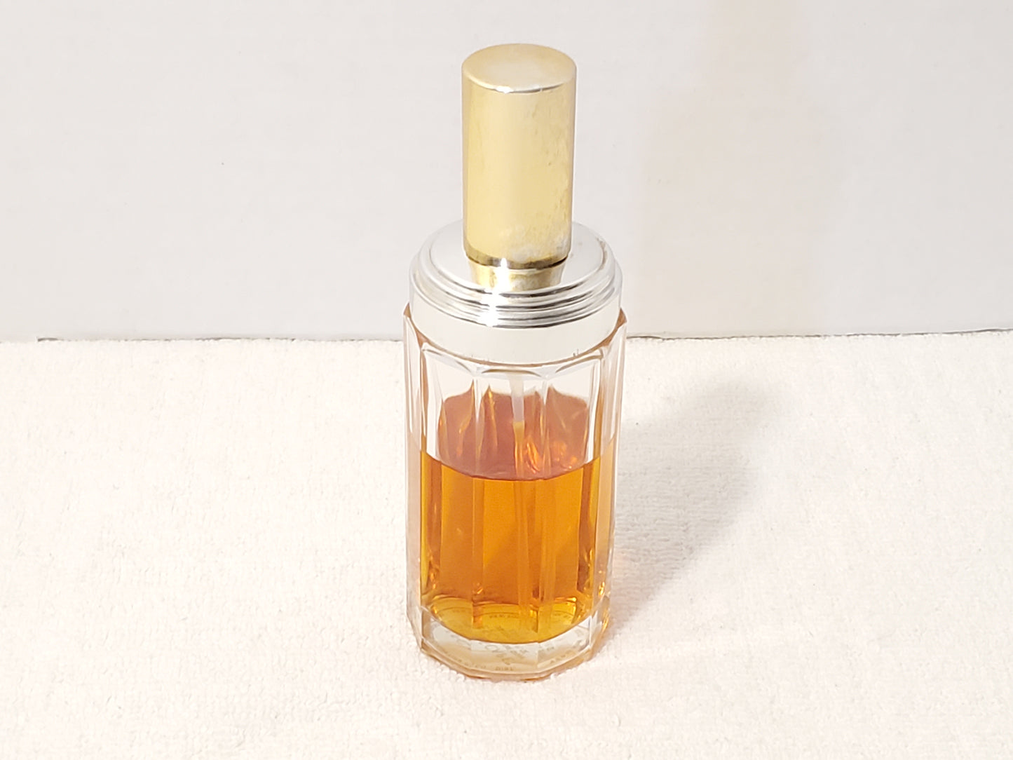Vintage Escape by Calvin Klein Floral Aquatic Fragrance Women's 2.5 oz Bottle