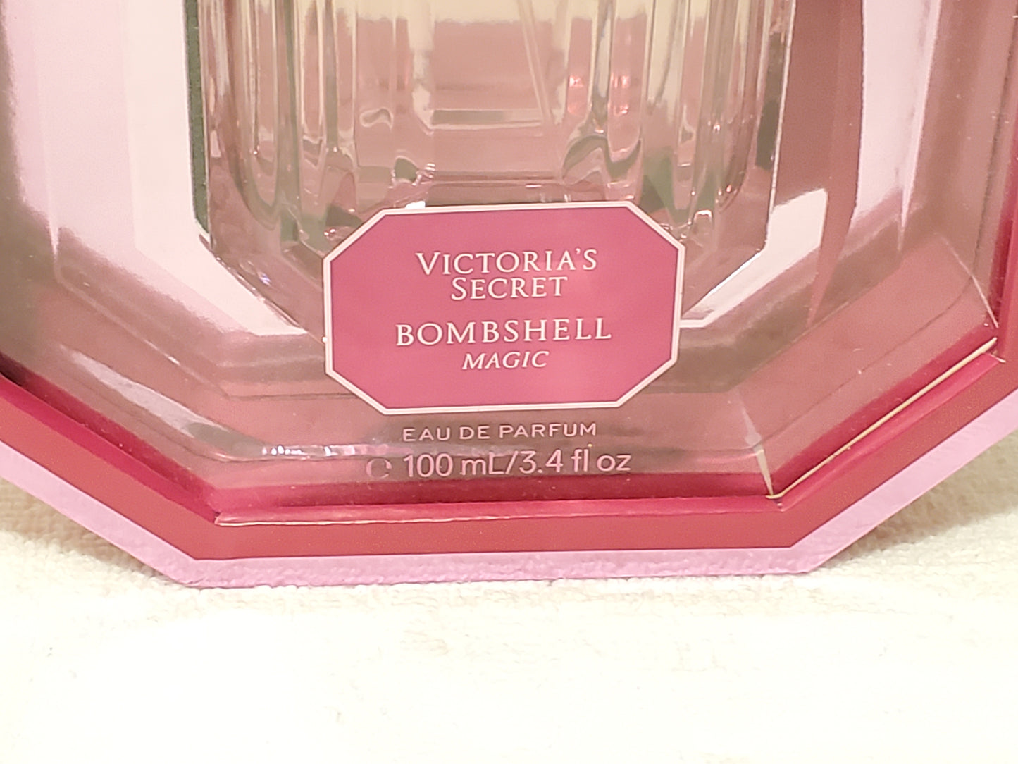 Victoria's Secret Bombshell Magic Women's Perfume 3.4 oz Bottle Spray Sealed New