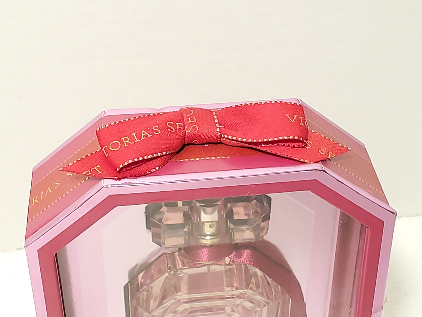 Victoria's Secret Bombshell Magic Women's Perfume 3.4 oz Bottle Spray Sealed New