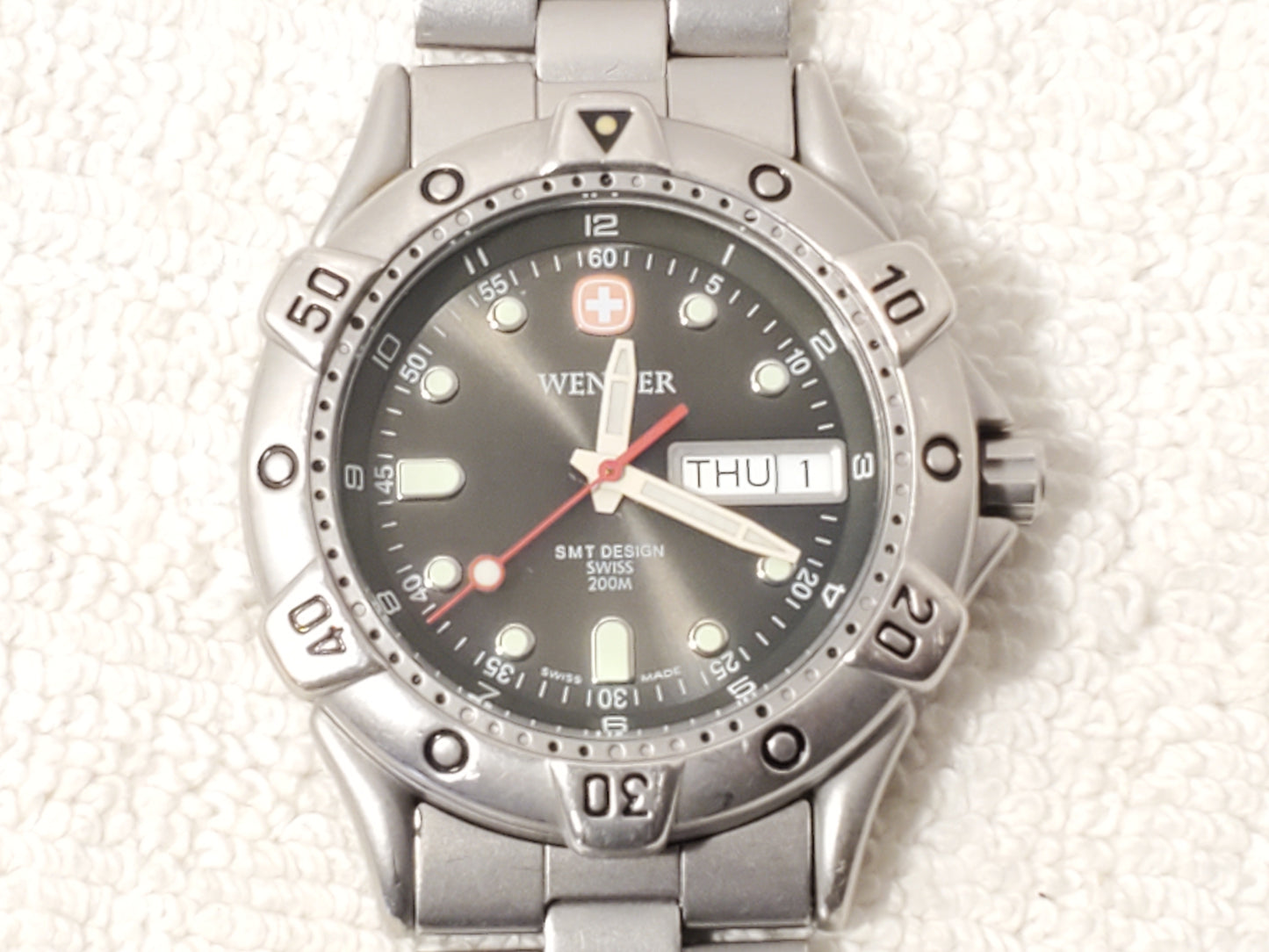 Vintage Wenger SMT Design Men's Day Date Watch WR 200 Meters Black Dial S Steel
