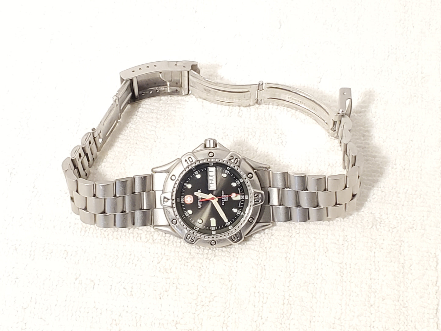 Vintage Wenger SMT Design Men's Day Date Watch WR 200 Meters Black Dial S Steel