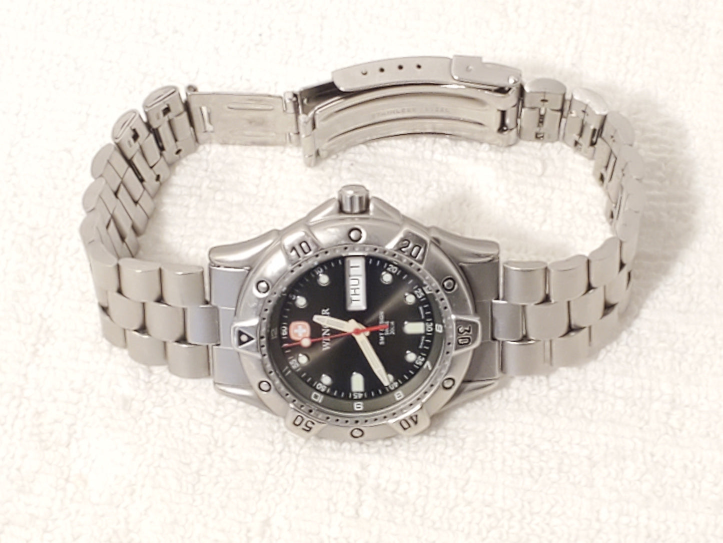 Vintage Wenger SMT Design Men's Day Date Watch WR 200 Meters Black Dial S Steel