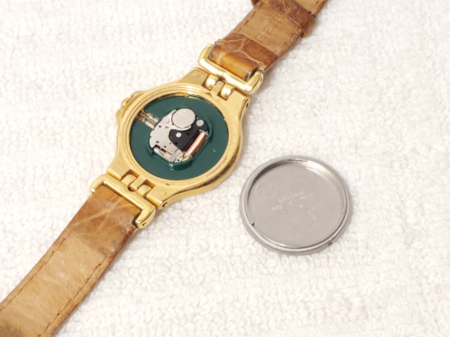 Vintage Seiko Women's Gold Plated Watch White Dial Roman Numerals Leather Strap