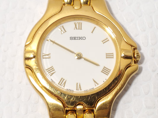 Vintage Seiko Women's Gold Plated Watch White Dial Roman Numerals Leather Strap