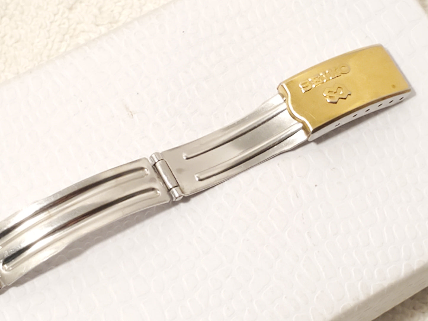 Vintage Seiko SQ Women's Day Date Gold Plated Watch Two Jewels Stainless Steel
