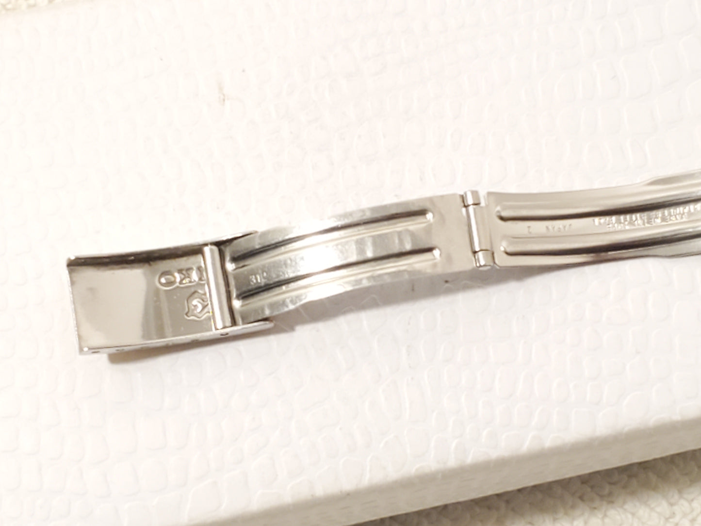 Vintage Seiko SQ Women's Day Date Gold Plated Watch Two Jewels Stainless Steel