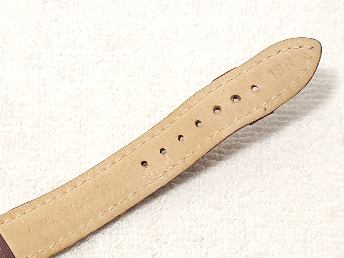 Vintage Seiko Men's White Dial Gold Tone Day Date Watch Roman Numerals One Jewel