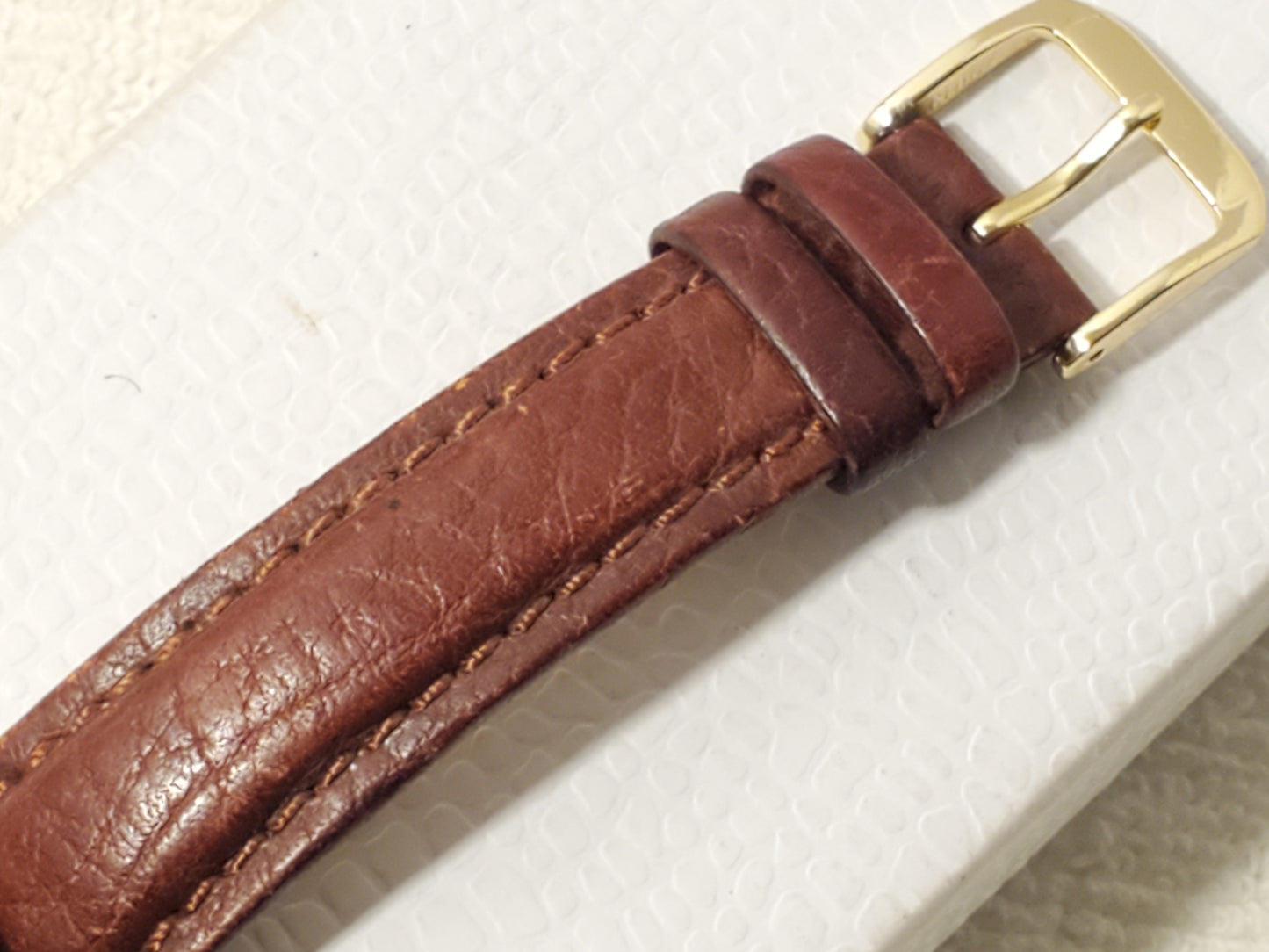Vintage Seiko Men's White Dial Gold Tone Day Date Watch Roman Numerals One Jewel