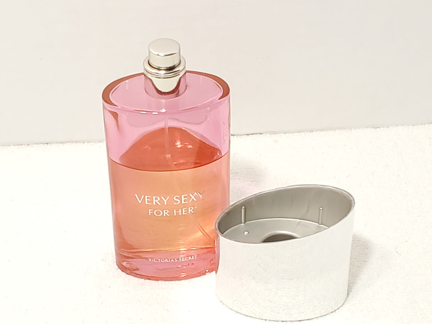 Vintage Victoria's Secret Very Sexy For Her Women's Perfume 2.5 oz Bottle Spray