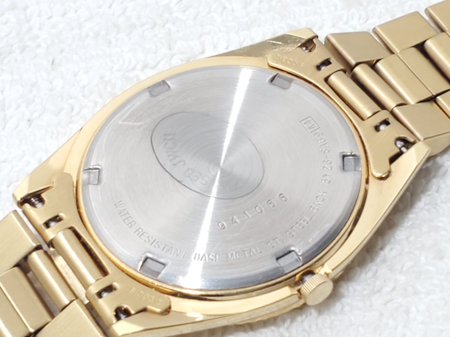 Vintage Seiko SQ Men's Presidential Day Date Gold Tone Watch One Jewel S Steel