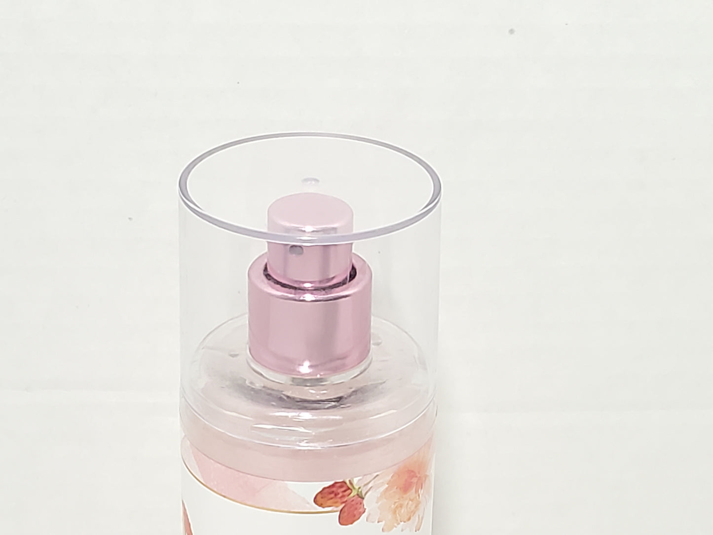 Gingham Gorgeous by Bath & Body Works Women's 8 oz Fine Fragrance Mist Spray