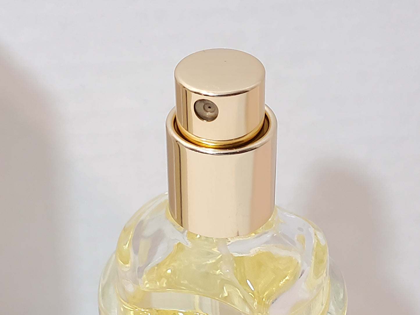 Vintage Estee Lauder White Linen Women's Eau de Parfum Spray 2 oz Bottle