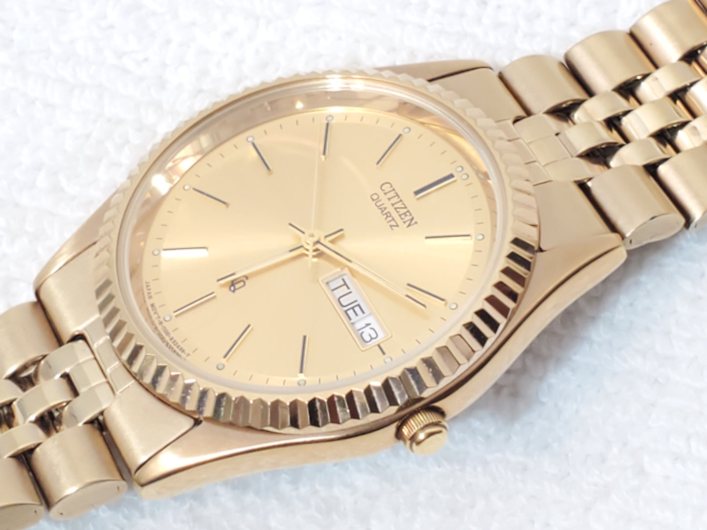 Vintage Citizen CQ Men's Presidential Day Date Gold Plated Watch Stainless Steel
