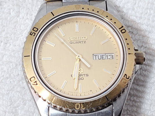 Vintage Seiko SQ Sports 100 Gold Tone Day Date Men's Watch Five Jewels S Steel