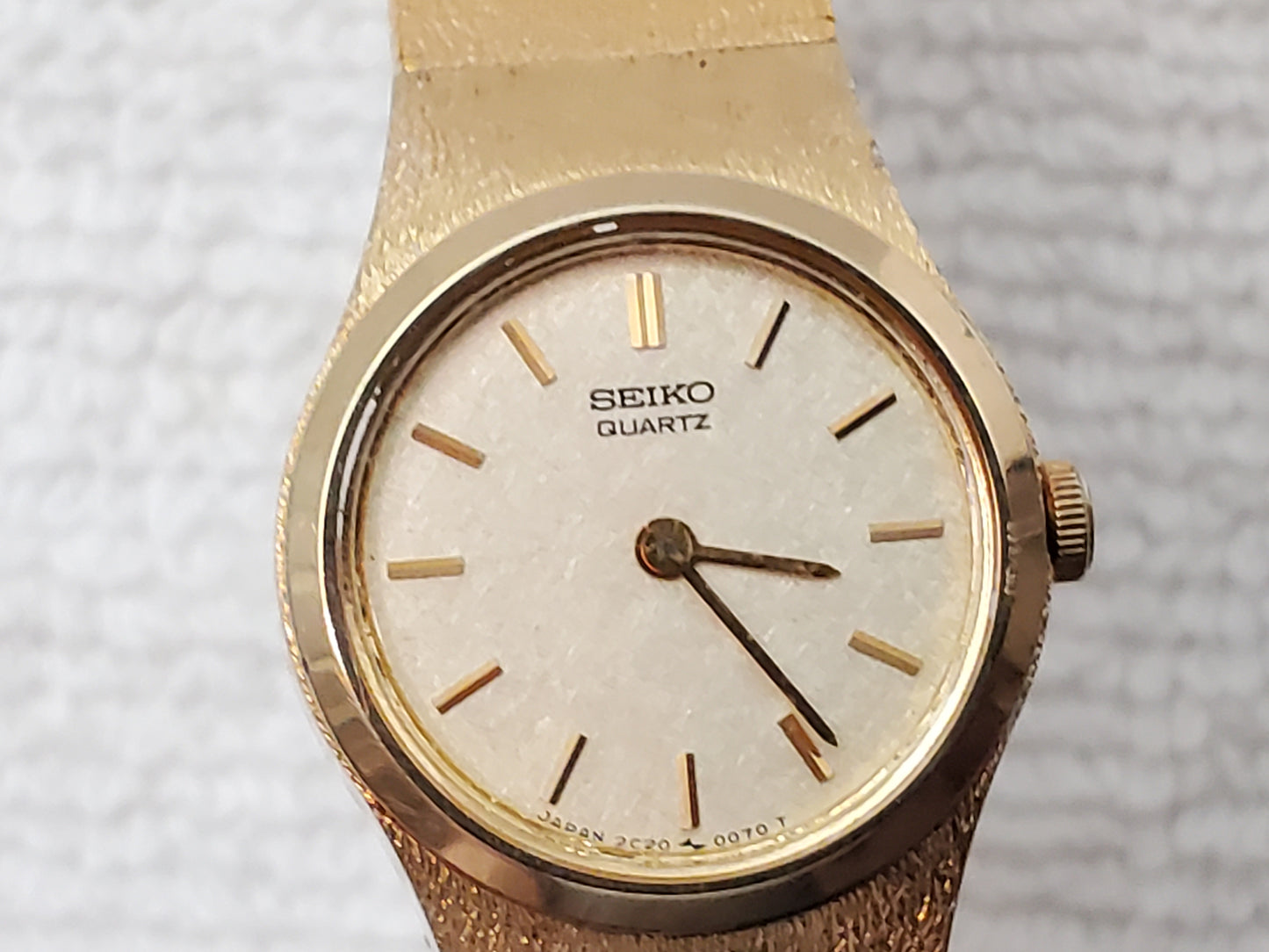 Vintage Seiko Women's Quartz Watch Gold Plated Two Jewels Base Metal S Steel