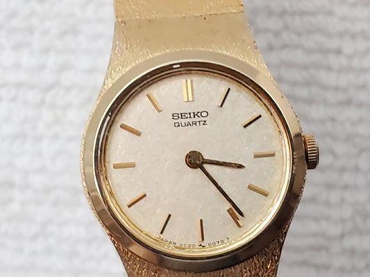 Vintage Seiko Women's Quartz Watch Gold Plated Two Jewels Base Metal S Steel