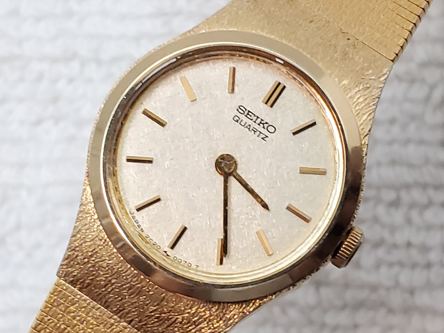 Vintage Seiko Women's Quartz Watch Gold Plated Two Jewels Base Metal S Steel
