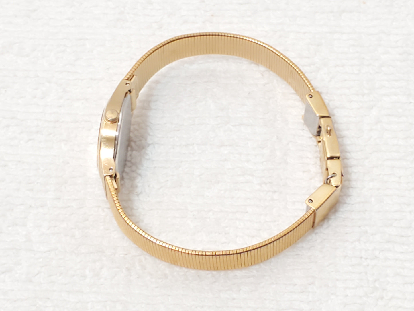 Vintage Seiko Women's Quartz Watch Gold Plated Two Jewels Base Metal S Steel