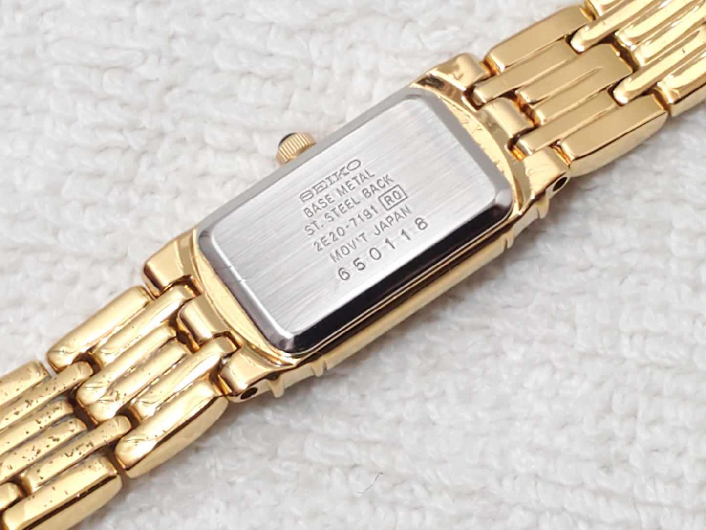 Vintage Seiko Women's Tank Watch Gold Tone Diamonds Bezel One Jewel Pink Dial SS