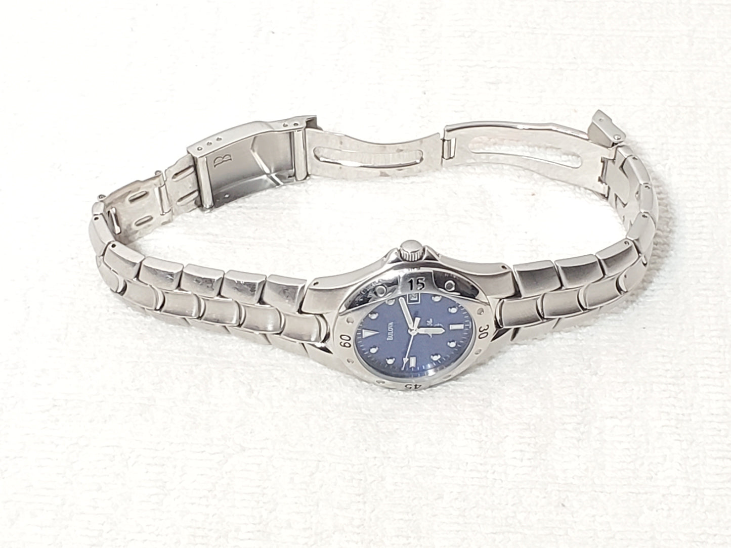 Vintage Bulova Marine Star Blue Dial Date Men's Stainless Steel Quartz Watch
