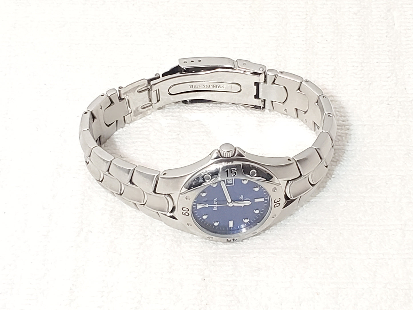 Vintage Bulova Marine Star Blue Dial Date Men's Stainless Steel Quartz Watch