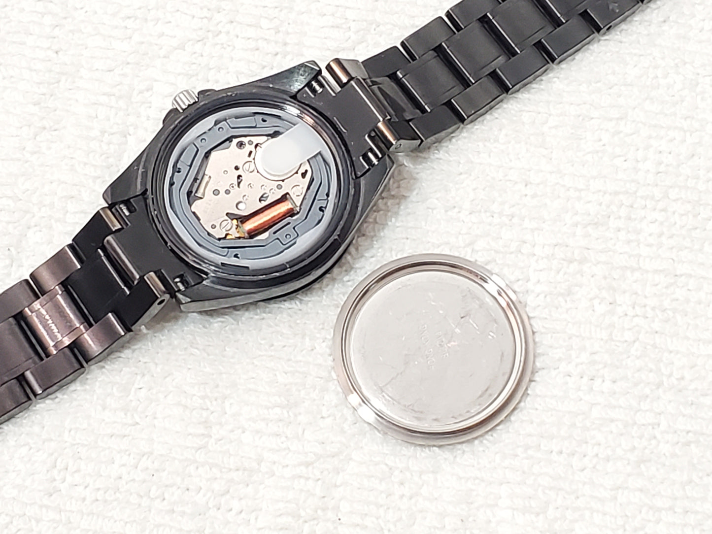 Vintage Bulova Women's Diamonds Watch Day Date Black S Steel Mother Pearl Dial