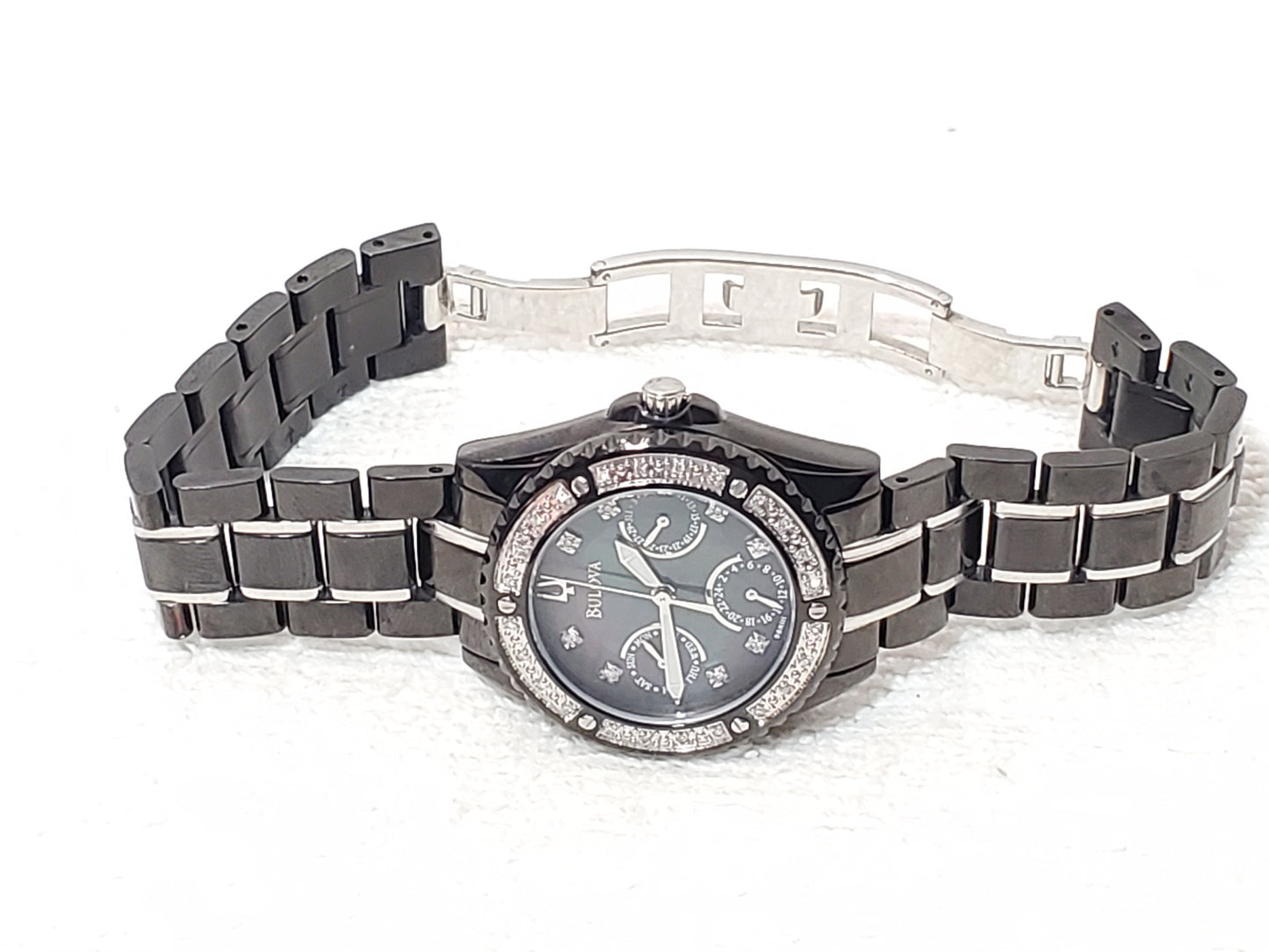 Vintage Bulova Women's Diamonds Watch Day Date Black S Steel Mother Pearl Dial