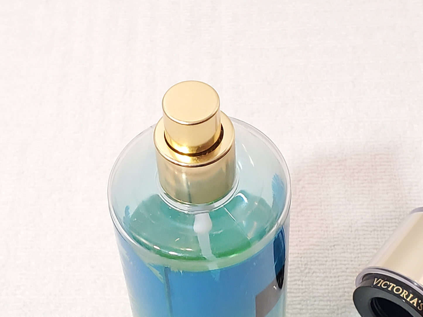 Coconut Sea by Victoria's Secret Women's Fragrance Mist 8.4 oz Spray Bottle