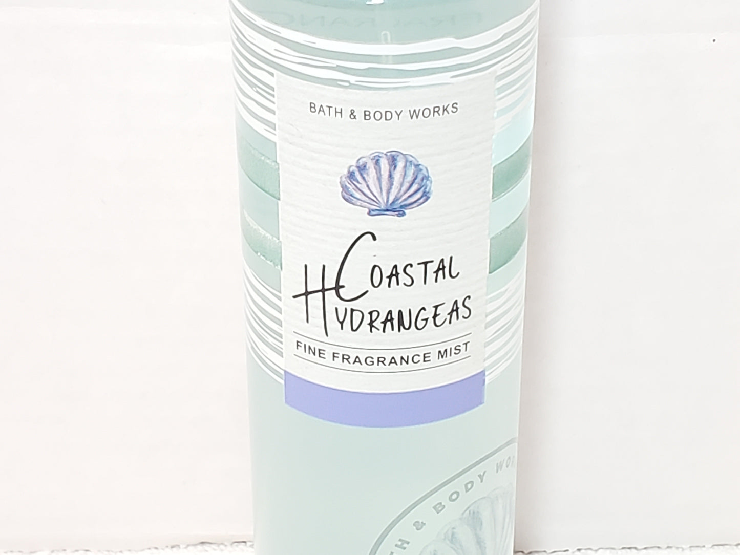 Bath & Body Works Coastal Hydrangeas Fine Fragrance Mist 8 oz Bottle Spray Women
