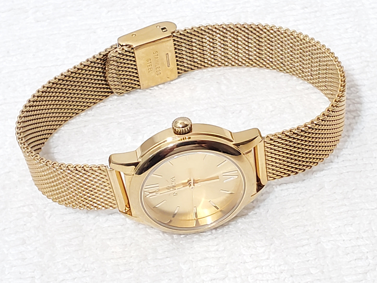 Invicta Angel Gold Tone Women's Quartz Watch Mesh Band Roman Numerals S Steel