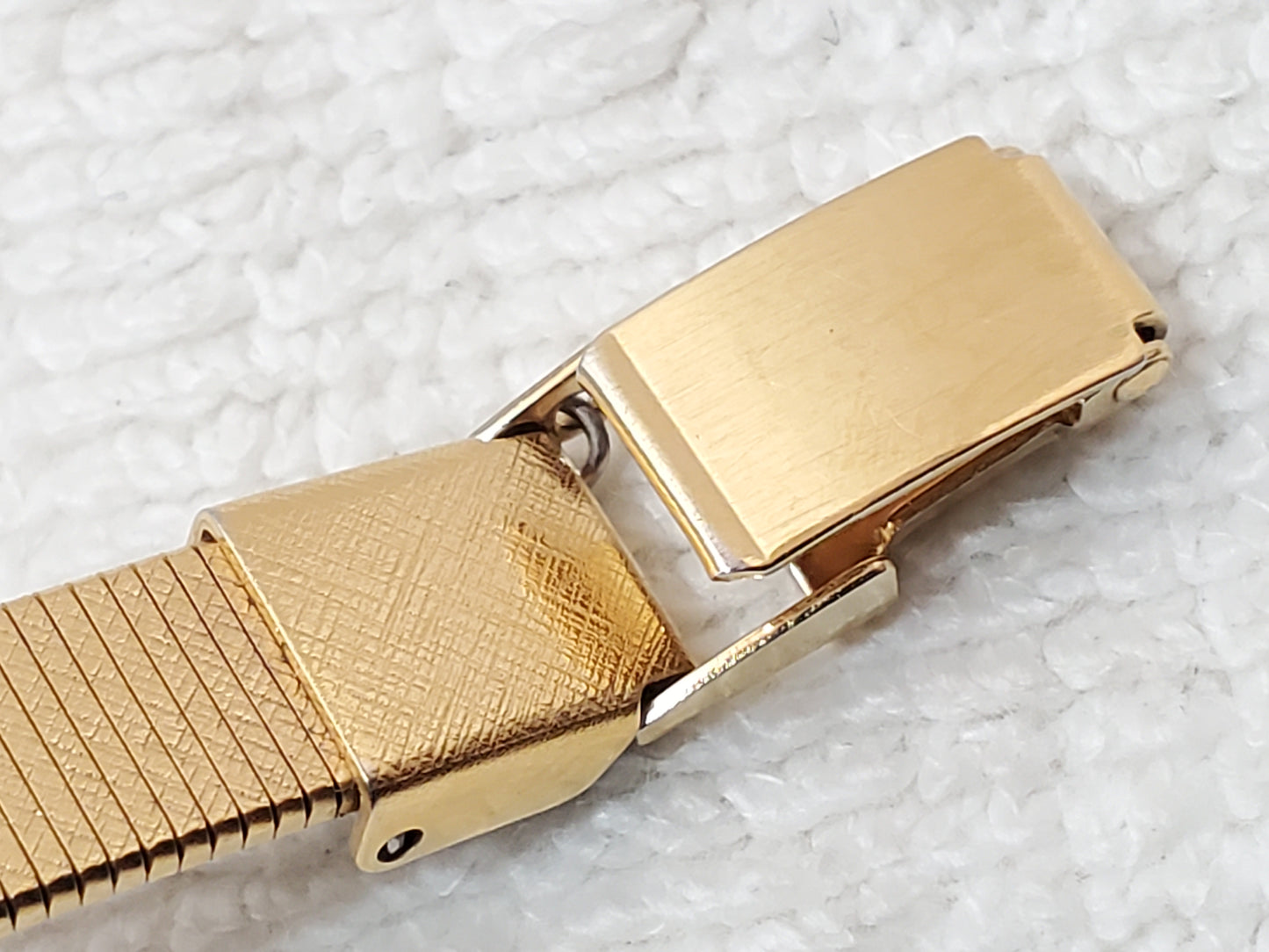 Vintage Seiko Gold Plated Women's Quartz Watch Two Jewels Base Metal S Steel