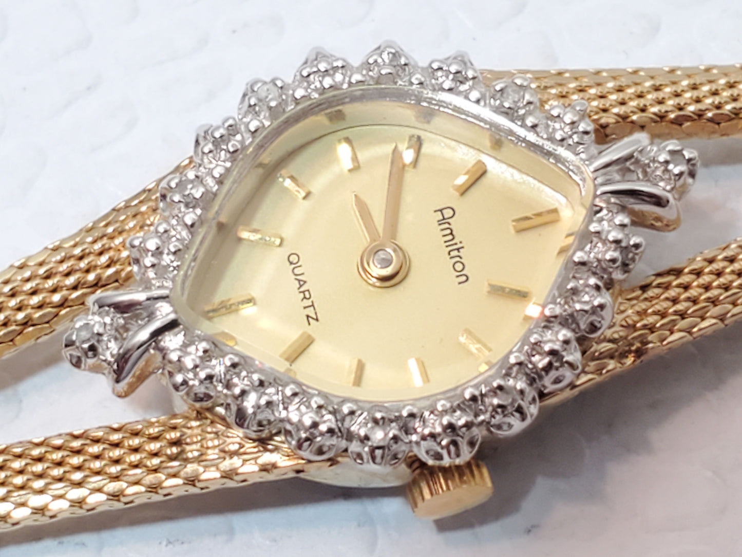 Vintage Armitron Women's Gold Plated Diamonds Bezel Watch Mesh Band One Jewel