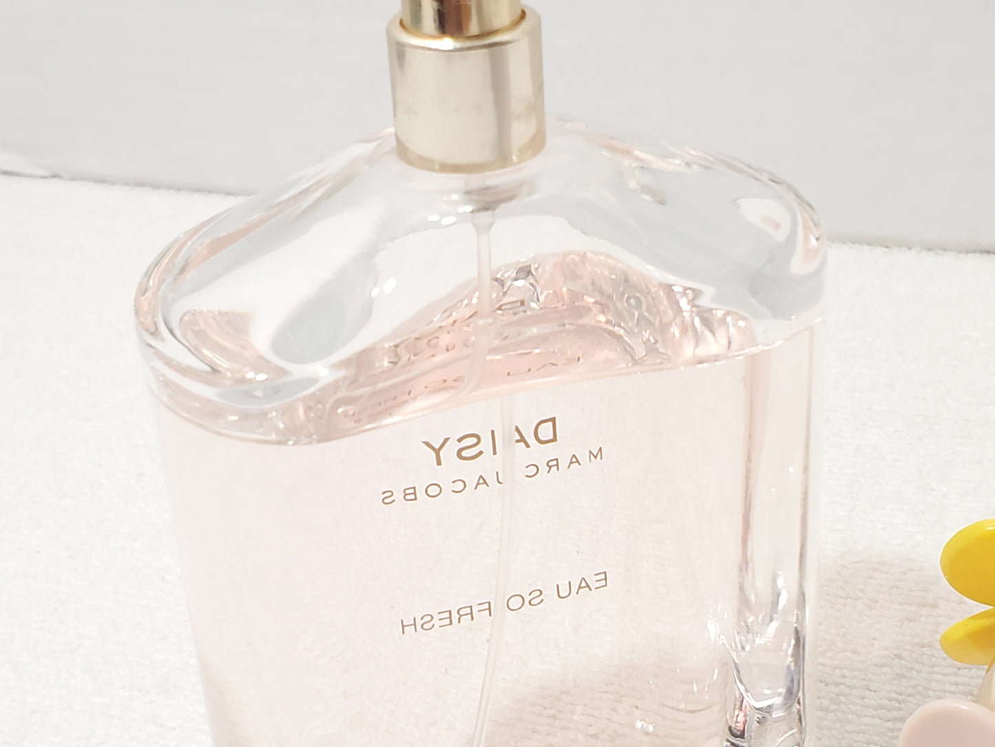 Daisy Eau So Fresh by Marc Jacobs 4.25 fl oz Bottle Spray Women's Made in France
