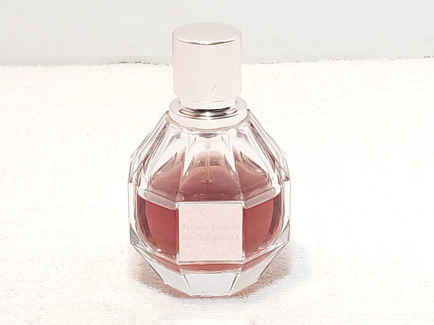 Flowerbomb by Viktor & Rolf 3.4 oz Eau De Parfum Spray Women's Fragrance