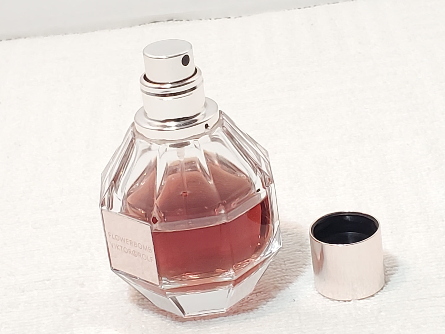 Flowerbomb by Viktor & Rolf 3.4 oz Eau De Parfum Spray Women's Fragrance